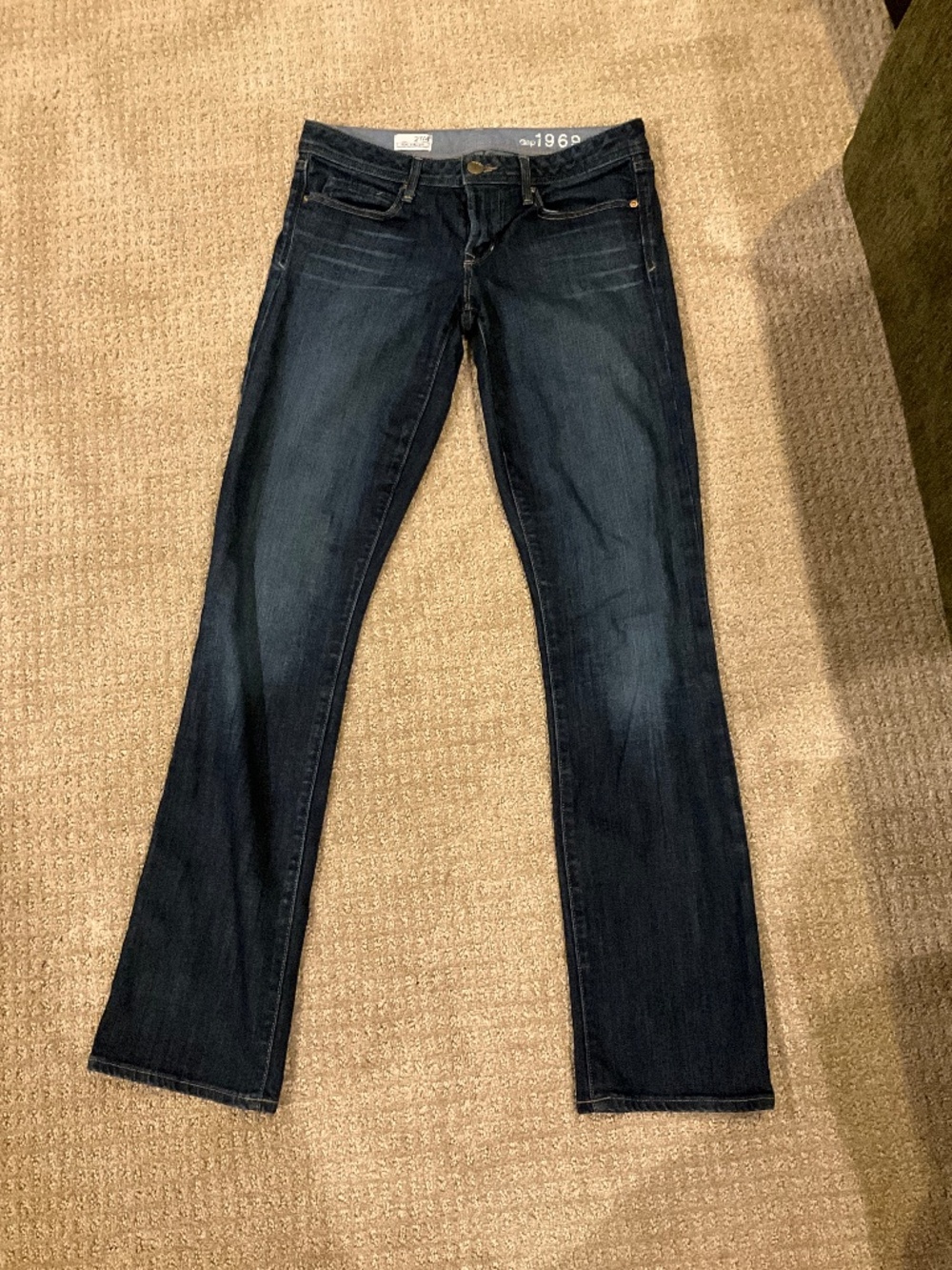 Gap women’s jeans- size 27- straight cut